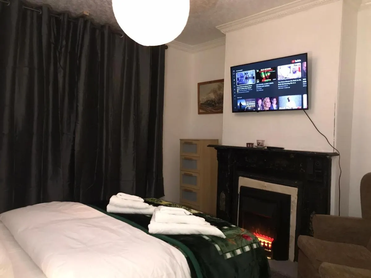 Guest house The Skipton Villa - The Fireside Sheffield